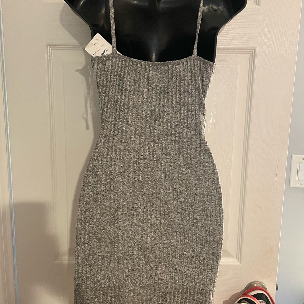 Small coctail dress never worn